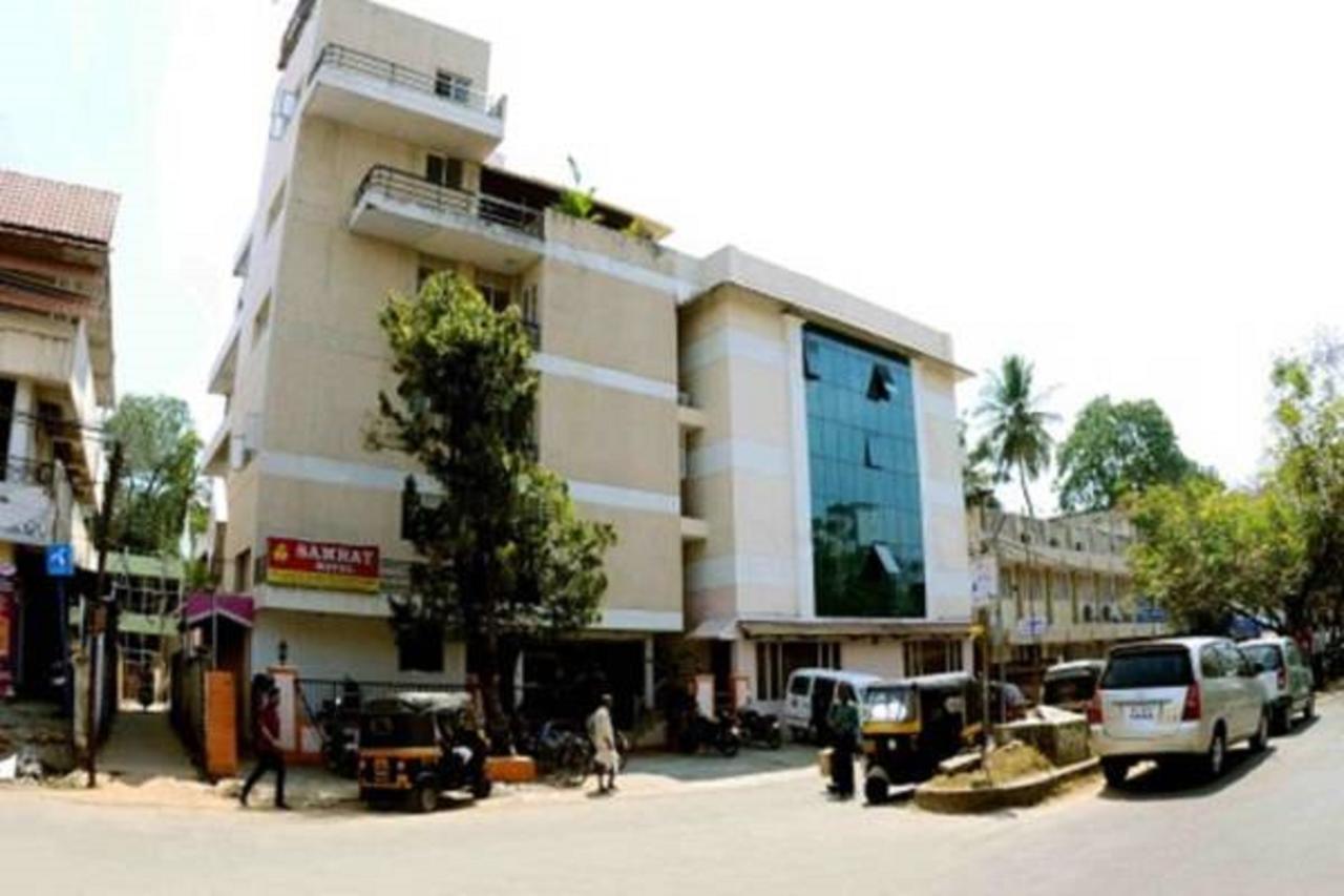 Hotel The Samrat Thiruvananthapuram Dış mekan fotoğraf